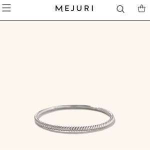 Mejuri 14k white gold twist ring size 7